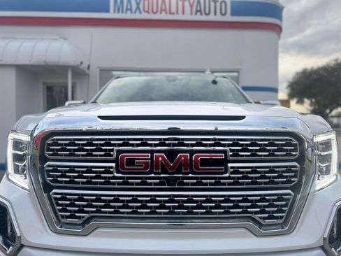 Used 2021 GMC Sierra 1500 Denali w/ Denali Ultimate Package image 8