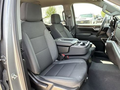 Used 2023 GMC Sierra 1500 Elevation image 28