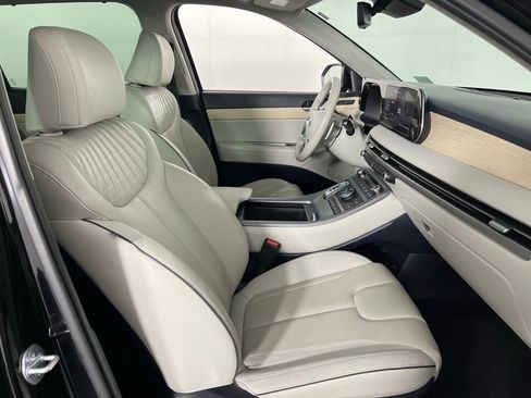 Used 2023 Hyundai Palisade Limited image 36