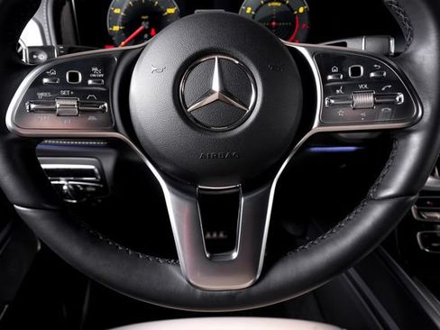 Used 2024 Mercedes-Benz G 550 image 38