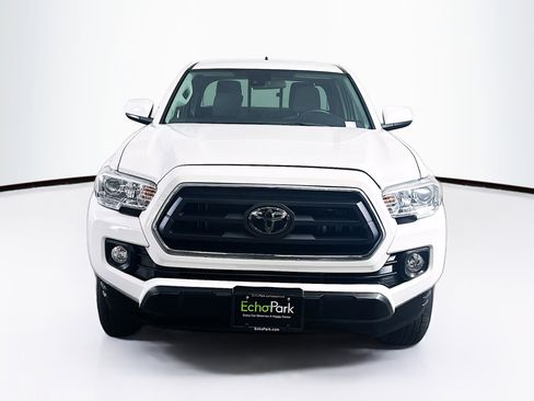 Used 2022 Toyota Tacoma SR5 image 2