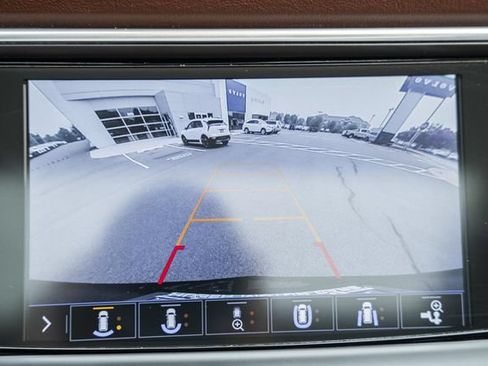 Used 2020 Buick Enclave Avenir w/ Avenir Technology Package AWD/4WD image 47