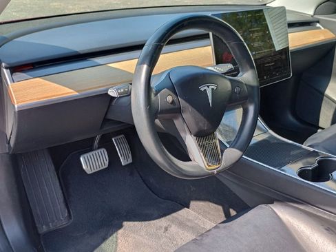Used 2018 Tesla Model 3 Long Range image 9