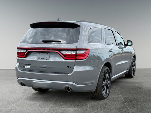 Used 2023 Dodge Durango R/T AWD/4WD image 6