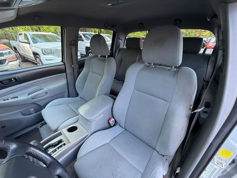Used 2010 Toyota Tacoma PreRunner RWD image 53