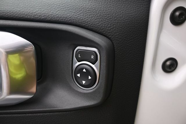 New 2027 Jeep Wrangler Unlimited Sahara AWD/4WD image 12