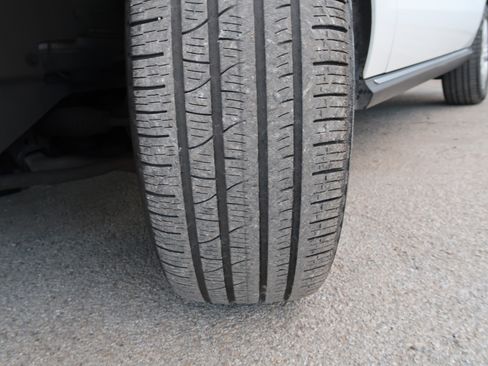 Used 2015 Mercedes-Benz ML 250 BlueTEC 4MATIC w/ Premium 1 Package image 46