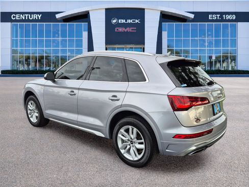 Used 2023 Audi Q5 2.0T Premium w/ Convenience Package AWD/4WD image 6