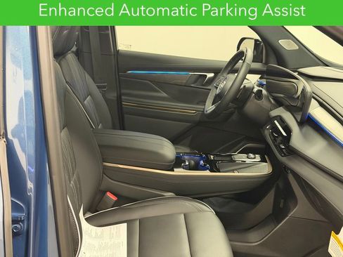 Used 2026 Buick Enclave Avenir w/ Super Cruise Package image 30