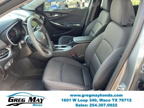 Used 2025 Chevrolet Malibu LT FWD image 20
