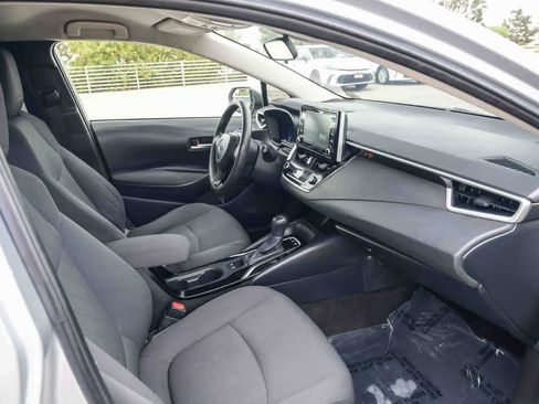 Used 2021 Toyota Corolla LE w/ Carpet Mat Package (TMS) FWD image 15