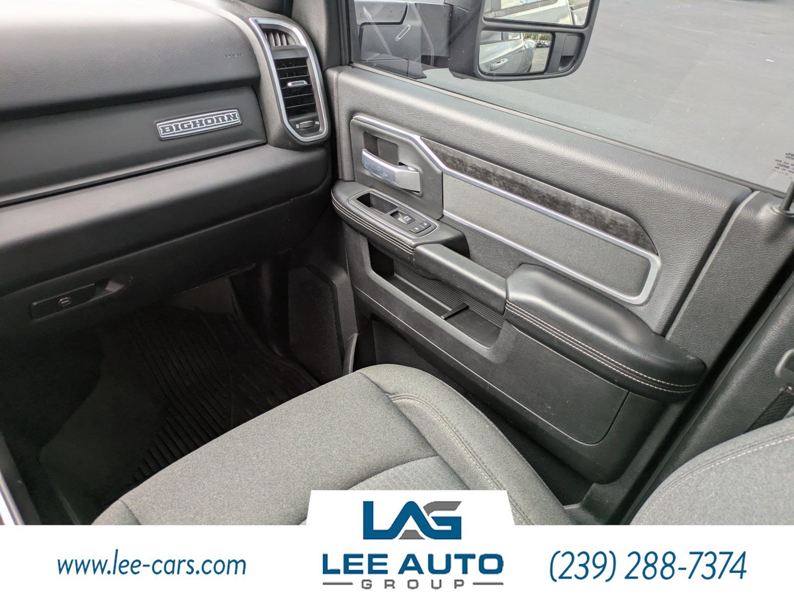 Used 2024 RAM 3500 Big Horn w/ Night Edition AWD/4WD image 15