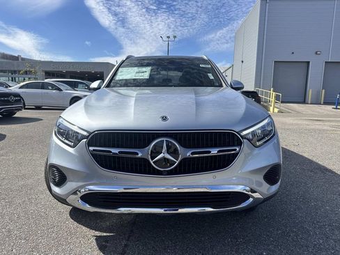 New 2026 Mercedes-Benz GLC 300 4MATIC image 2