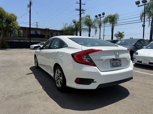 Used 2018 Honda Civic LX image 5
