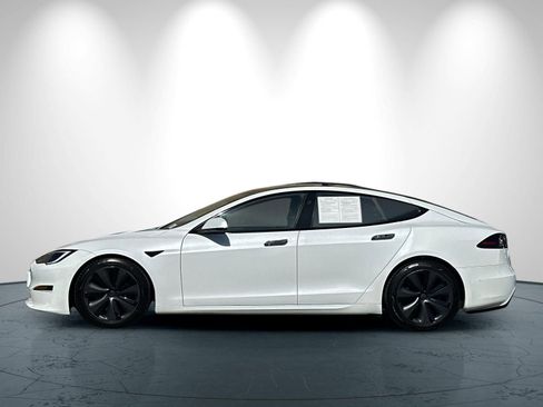 Used 2022 Tesla Model S Plaid AWD/4WD image 7