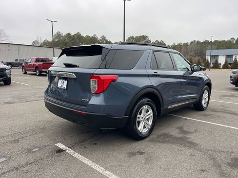 Certified 2021 Ford Explorer XLT image 5