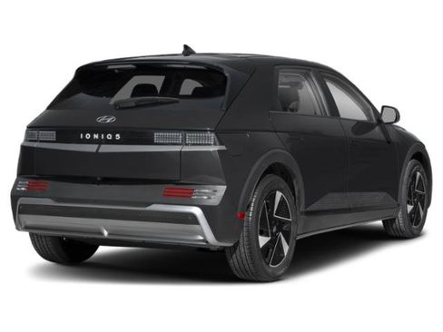 New 2026 Hyundai Ioniq 5 SE RWD image 2