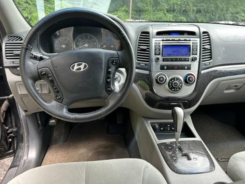 Used 2009 Hyundai Santa Fe SE w/ Premium Pkg 4 FWD image 12