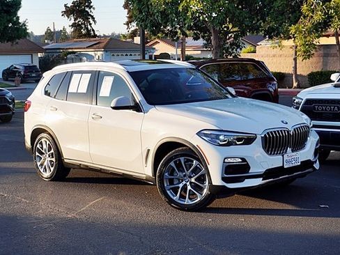 Used 2020 BMW X5 sDrive40i w/ Convenience Package image 3