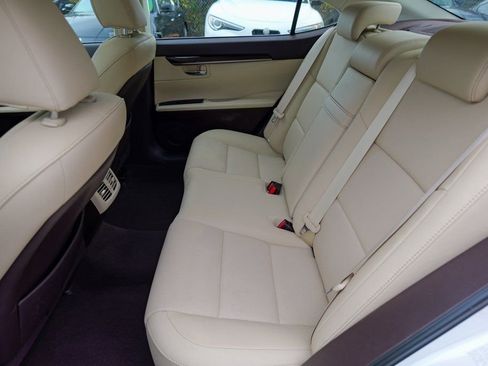 Used 2018 Lexus ES 350 w/ Premier Package image 27