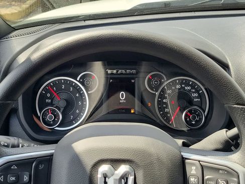 New 2026 RAM 2500 Tradesman AWD/4WD image 26