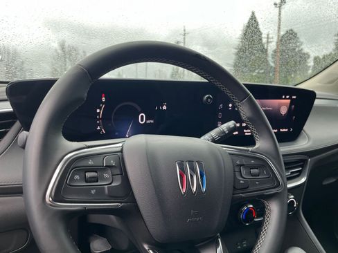 Used 2025 Buick Encore GX Preferred image 27