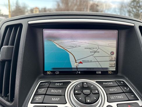 Used 2014 INFINITI Q60 Convertible w/ Premium Package image 35