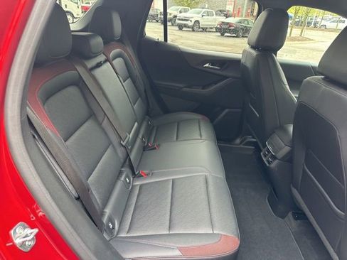 Used 2025 Chevrolet Equinox RS w/ Safety and Technology Package AWD/4WD image 30