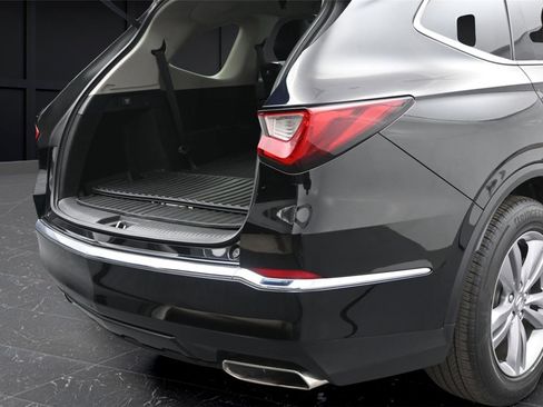 Certified 2024 Acura MDX SH-AWD image 12