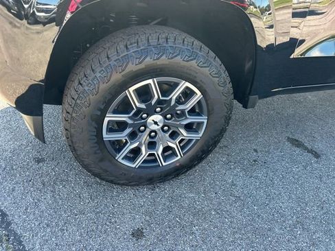 New 2026 Chevrolet Colorado Z71 image 10