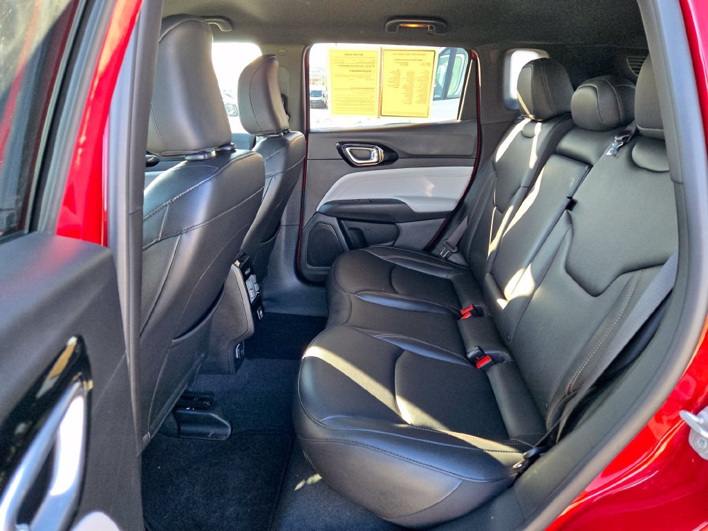 Used 2024 Jeep Compass Limited AWD/4WD image 28