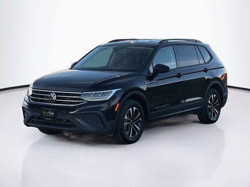 Used 2022 Volkswagen Tiguan S AWD/4WD image 3