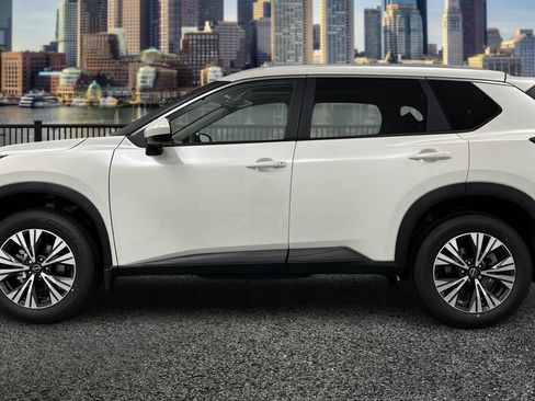 Used 2023 Nissan Rogue SV w/ SV Premium B Package AWD/4WD image 8