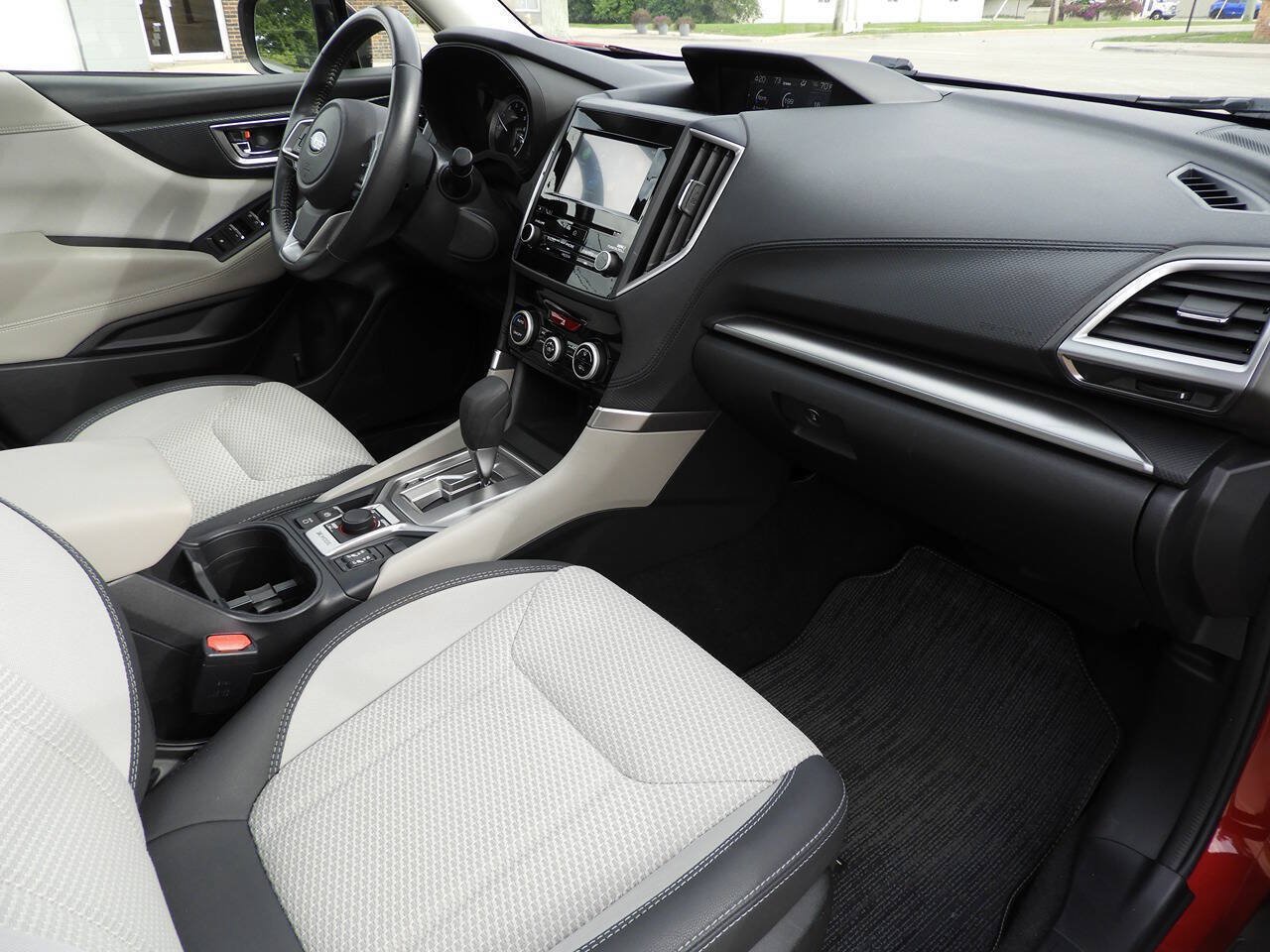 Used 2019 Subaru Forester Premium AWD/4WD image 37