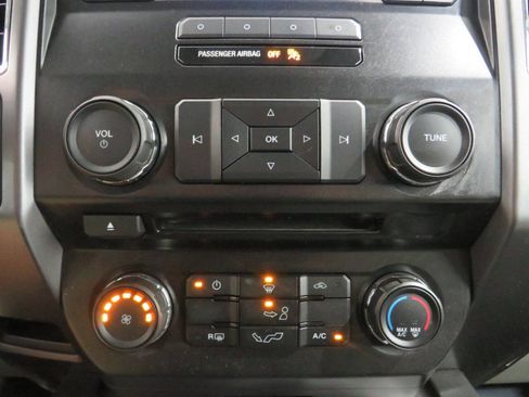 Used 2015 Ford F150 XLT w/ Equipment Group 301A Mid AWD/4WD image 20