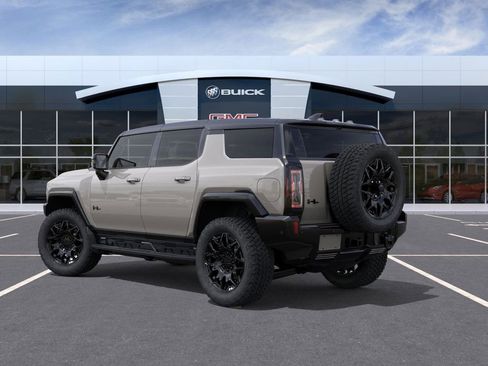 New 2026 GMC Hummer EV SUV w/ LPO, Dark Essentials Package AWD/4WD image 3