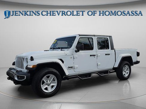 Used 2021 Jeep Gladiator Sport AWD/4WD image 10