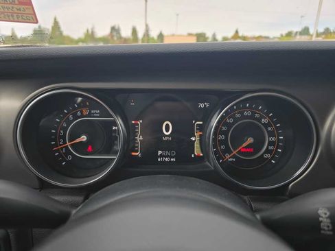 Used 2020 Jeep Wrangler Unlimited Sport AWD/4WD image 14