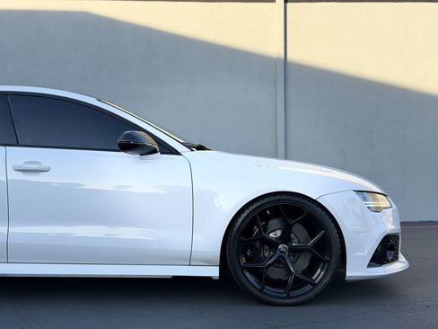 Used 2017 Audi RS 7 Prestige image 7