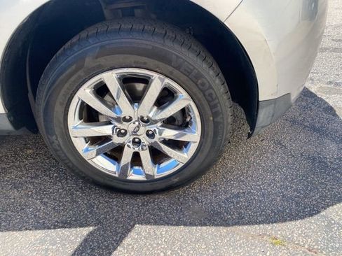 Used 2013 Ford Edge SEL AWD/4WD image 28