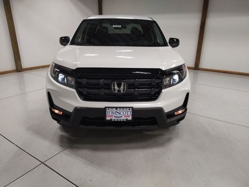 New 2026 Honda Ridgeline Sport image 3