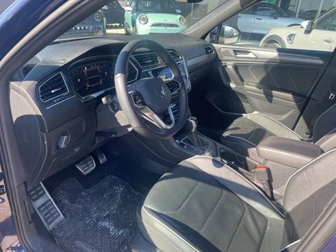 Used 2022 Volkswagen Tiguan SEL R-Line image 13