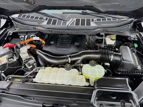 Used 2023 Ford F150 Lariat w/ Equipment Group 502A High image 32