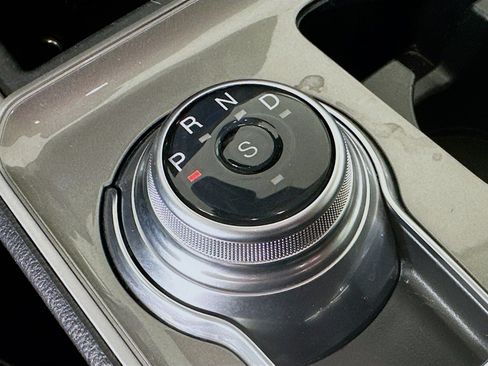 Used 2024 Ford Edge SEL image 24