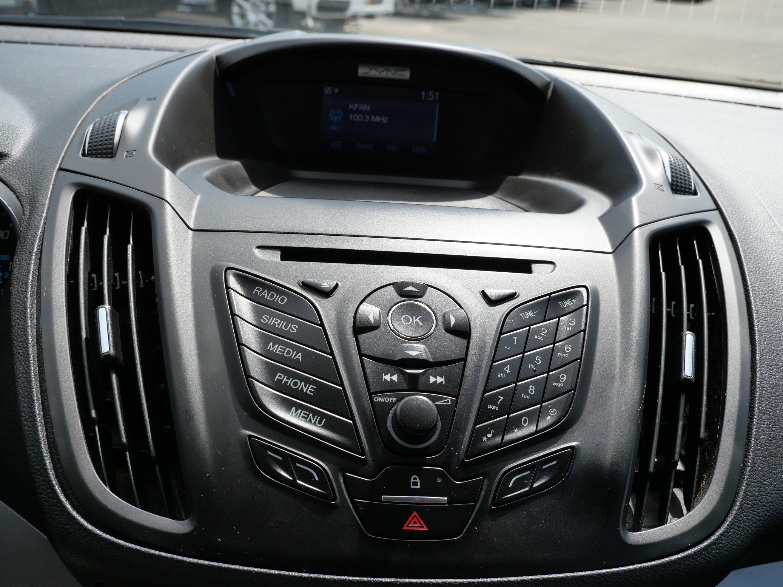 Used 2015 Ford Escape SE FWD image 22