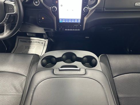 Used 2024 RAM 3500 Laramie image 34