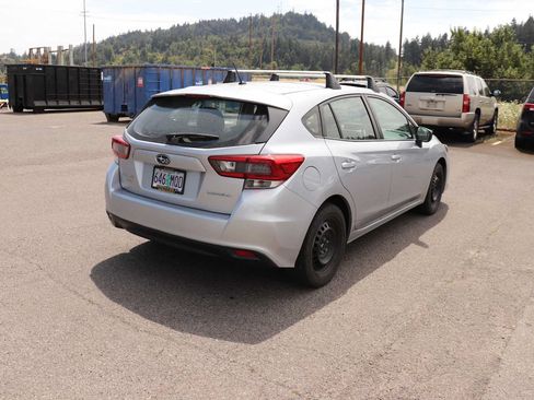 Used 2021 Subaru Impreza 2.0i AWD/4WD image 5