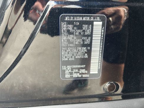 Used 2024 Nissan Armada Platinum w/ Captain's Chairs Package AWD/4WD image 12