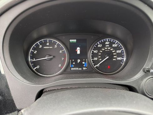 Used 2020 Mitsubishi Outlander ES image 4