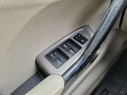 Used 2010 Acura TSX Sedan FWD image 23